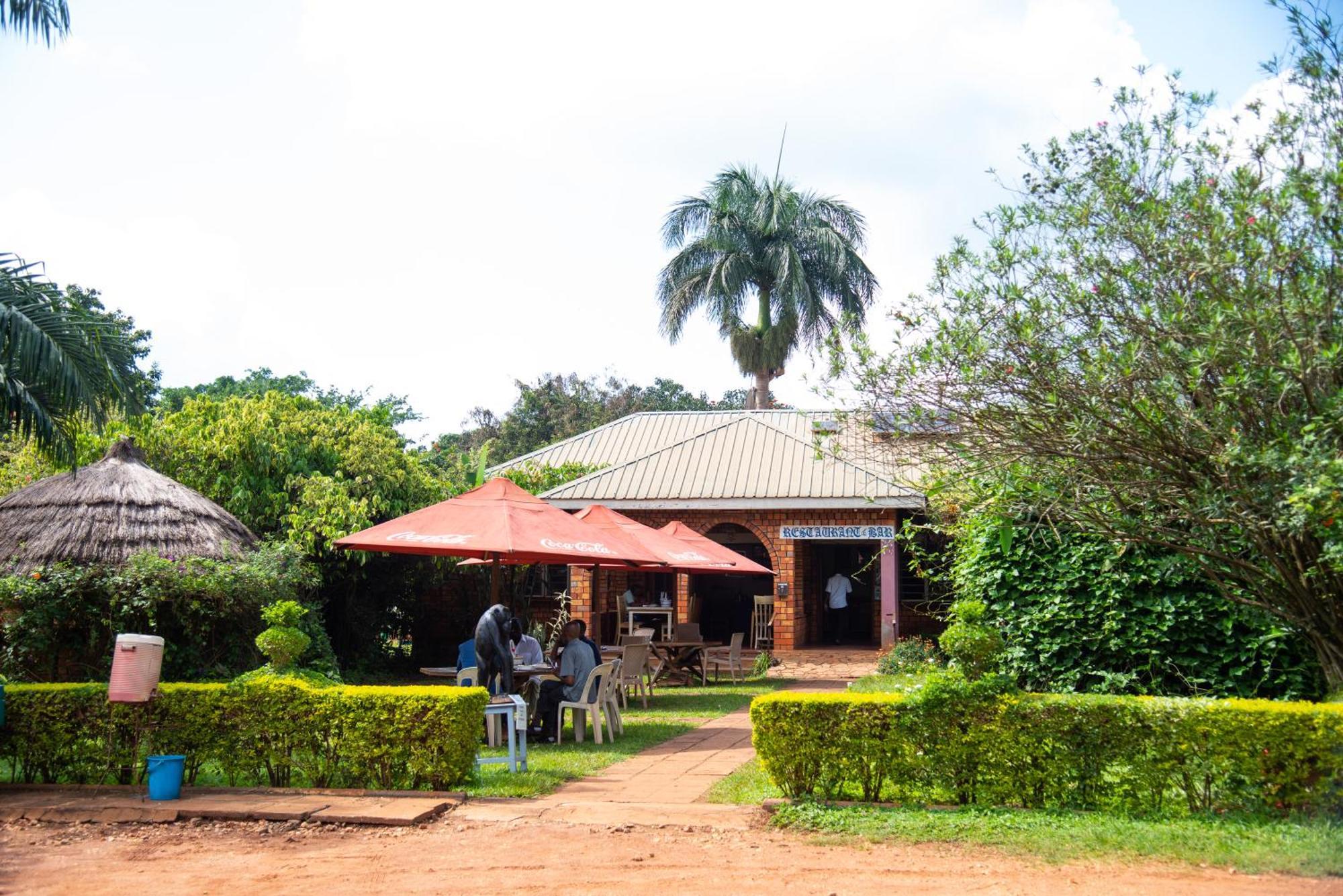 New Court View Hotel Masindi المظهر الخارجي الصورة