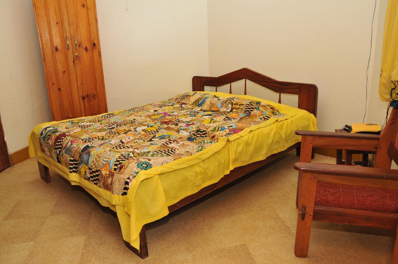 New Court View Hotel Masindi المظهر الخارجي الصورة
